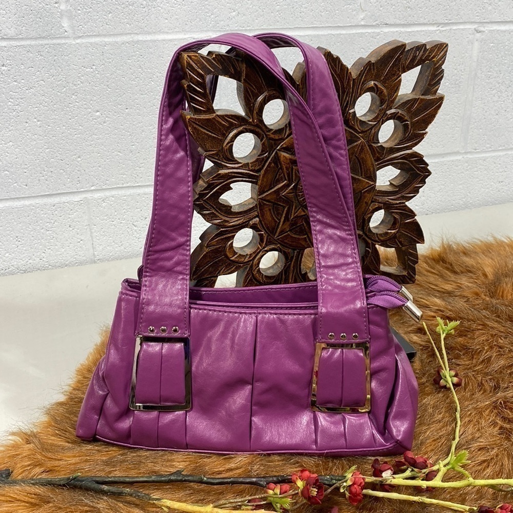 “ spring “ plum purple coloured shoulder bag​​​​​​​​​​​​​​​